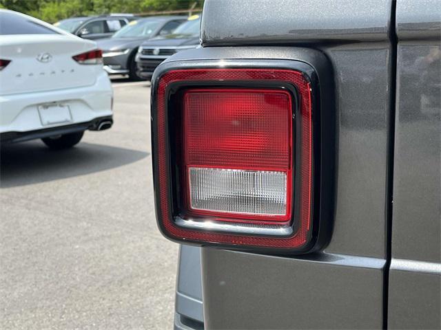 used 2018 Jeep Wrangler Unlimited car, priced at $21,333