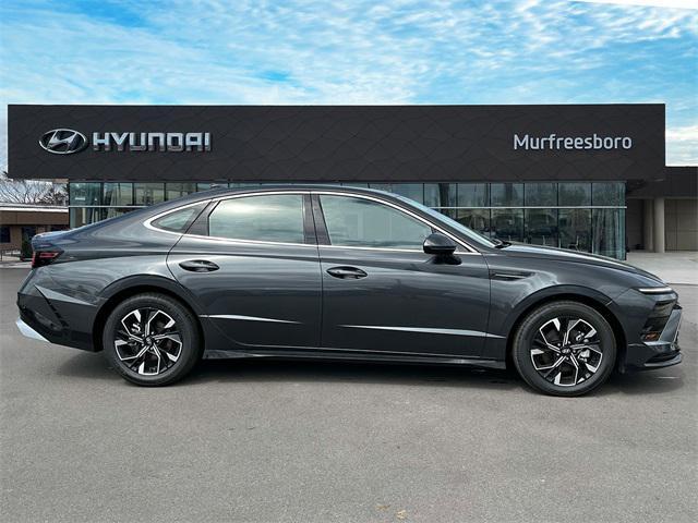 new 2024 Hyundai Sonata car, priced at $26,199