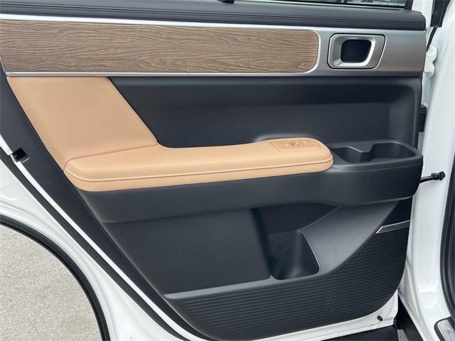 new 2026 Hyundai SANTA FE HEV car, priced at $46,704