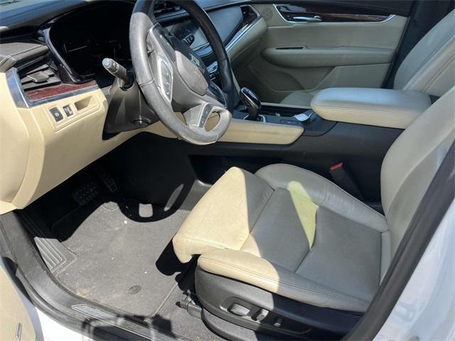 used 2017 Cadillac XT5 car, priced at $16,719