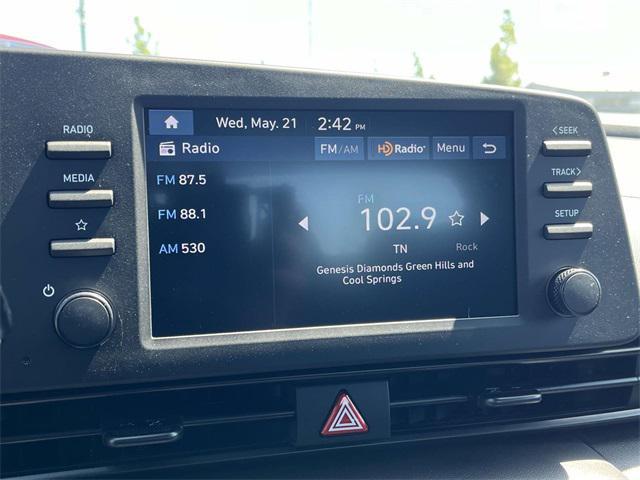 new 2025 Hyundai Elantra car, priced at $23,077