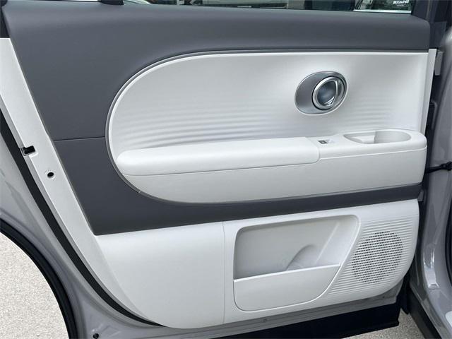 new 2026 Hyundai IONIQ 9 car, priced at $57,692