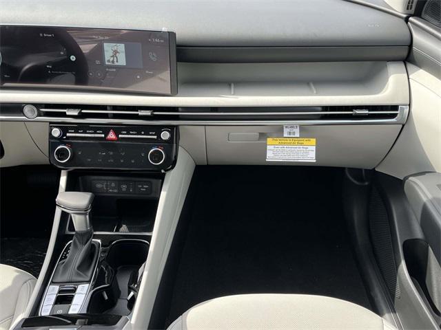 new 2026 Hyundai Tucson car, priced at $33,607