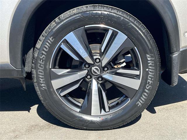 used 2022 Nissan Rogue car, priced at $27,495