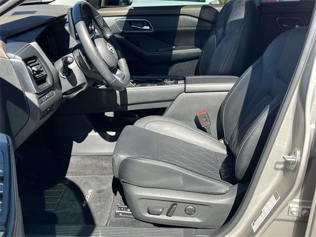 used 2022 Nissan Rogue car, priced at $27,495
