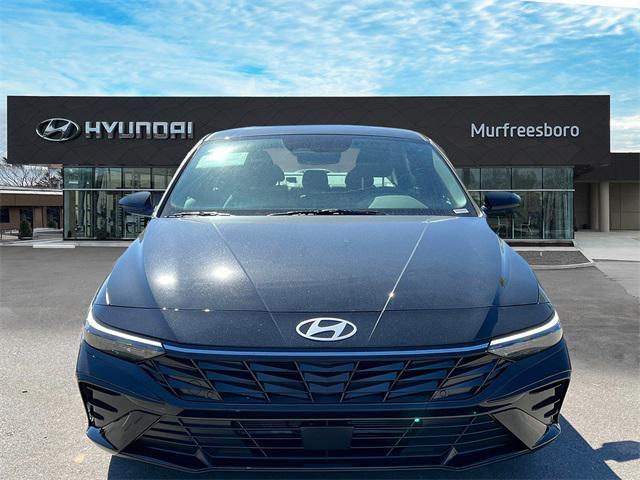 new 2025 Hyundai Elantra car, priced at $27,260