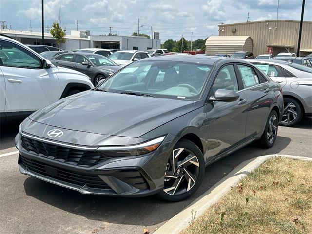 new 2024 Hyundai Elantra car, priced at $24,299