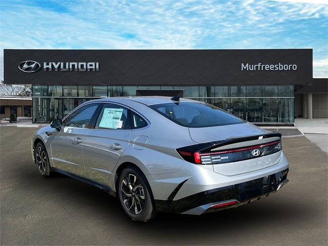 new 2024 Hyundai Sonata car, priced at $29,195