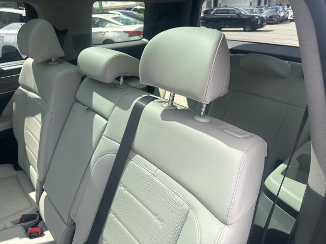 used 2025 Hyundai Santa Fe car, priced at $39,995