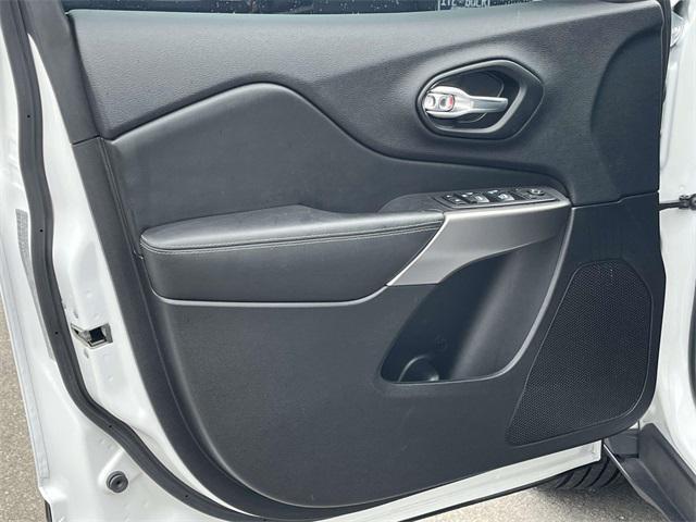 used 2021 Jeep Cherokee car, priced at $20,854