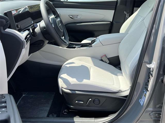 new 2025 Hyundai Tucson car, priced at $30,035
