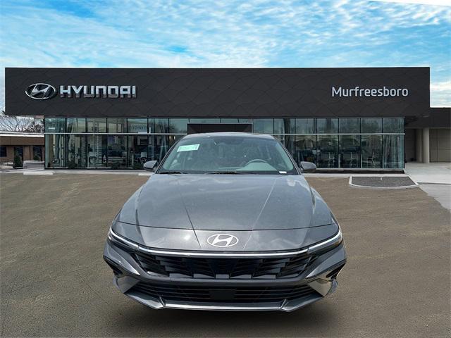 new 2024 Hyundai Elantra car, priced at $24,299