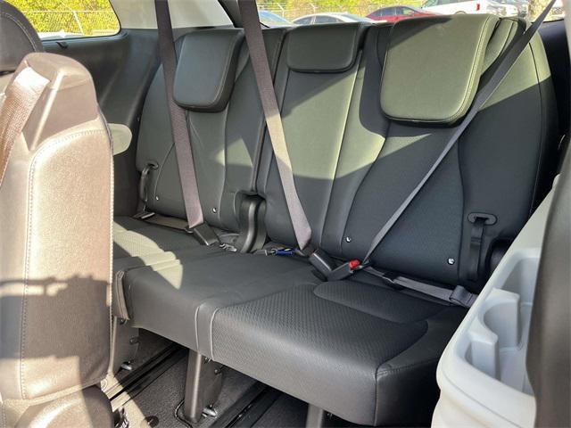 used 2023 Kia Carnival car, priced at $38,945