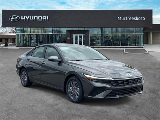 new 2025 Hyundai ELANTRA HEV car, priced at $25,166
