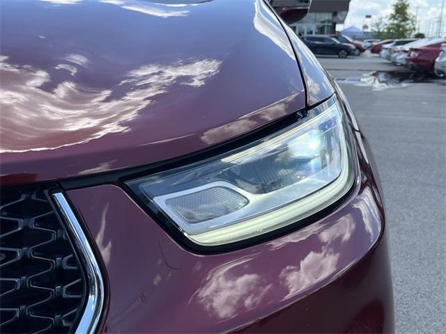 used 2021 Chrysler Pacifica Hybrid car, priced at $27,378