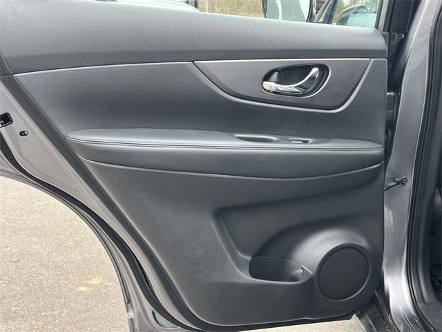 used 2016 Nissan Rogue car, priced at $9,428