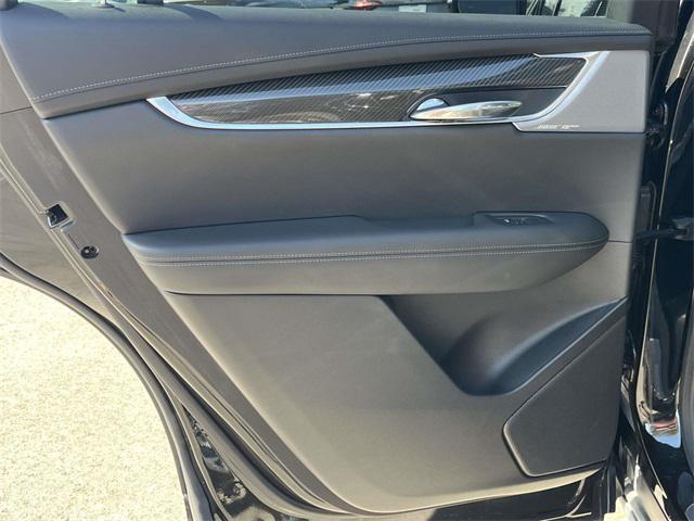 used 2023 Cadillac XT6 car, priced at $39,493