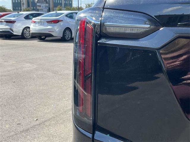 used 2023 Cadillac XT6 car, priced at $39,493