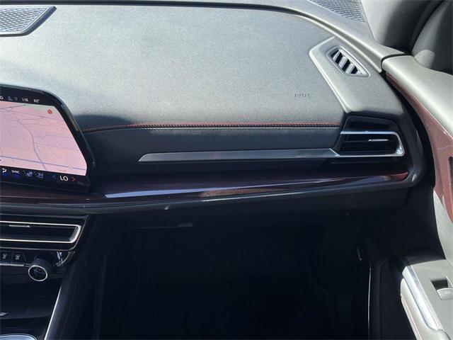 used 2024 Chevrolet Traverse car, priced at $43,991