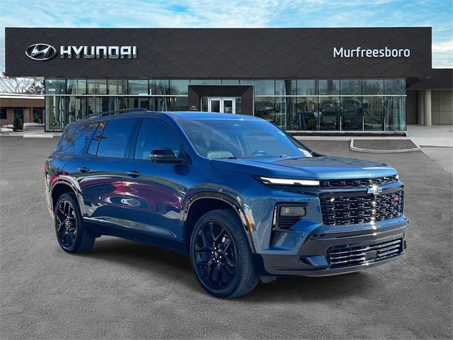 used 2024 Chevrolet Traverse car, priced at $43,991