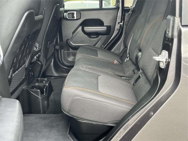 used 2022 Jeep Gladiator car, priced at $36,384