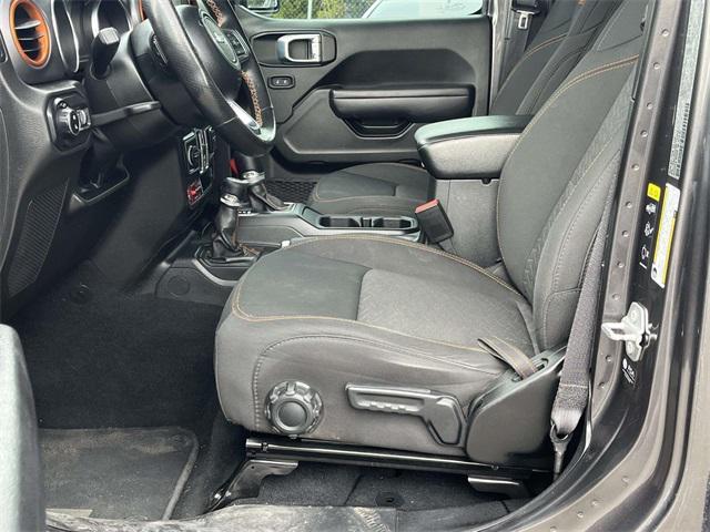 used 2022 Jeep Gladiator car, priced at $36,384