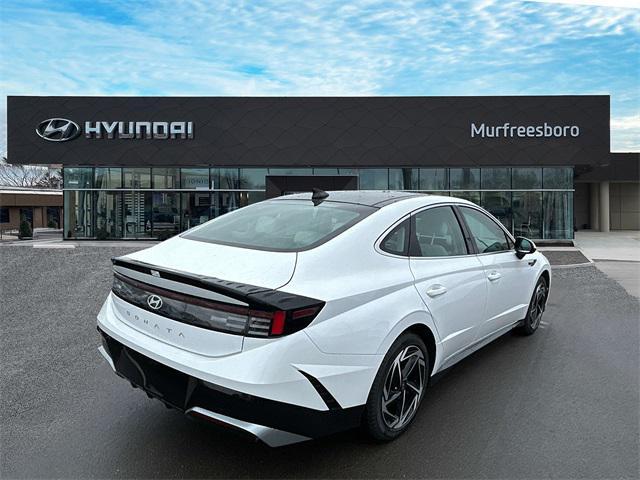 new 2024 Hyundai Sonata car, priced at $29,430