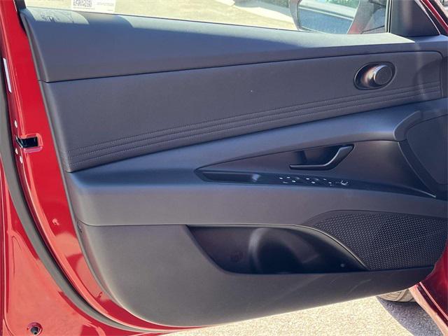 new 2025 Hyundai Elantra car, priced at $23,564