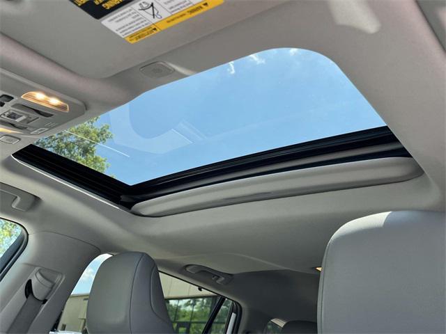 used 2023 Toyota Highlander car, priced at $39,722