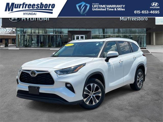 used 2023 Toyota Highlander car, priced at $39,722