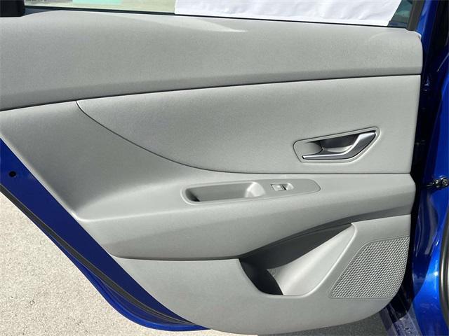 new 2025 Hyundai ELANTRA HEV car, priced at $26,194