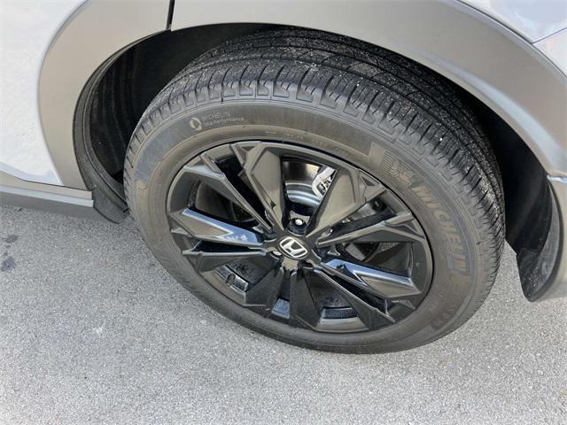 used 2024 Honda CR-V Hybrid car, priced at $37,666