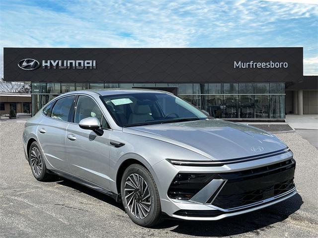 used 2024 Hyundai Sonata Hybrid car, priced at $30,755