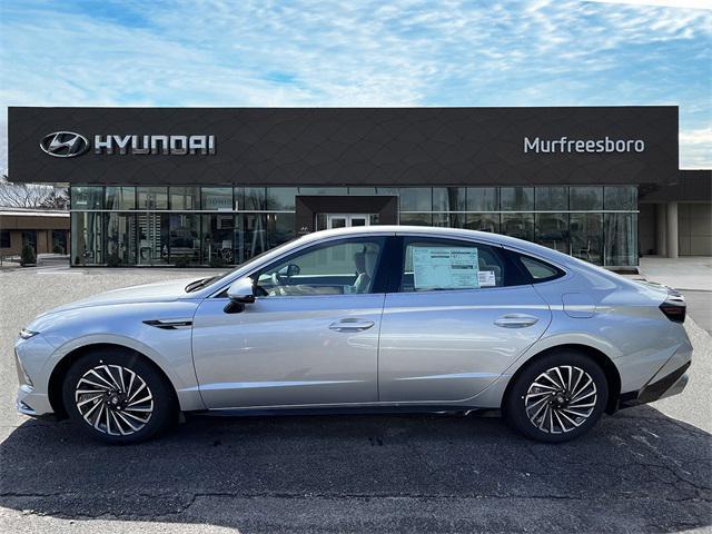 used 2024 Hyundai Sonata Hybrid car, priced at $30,755