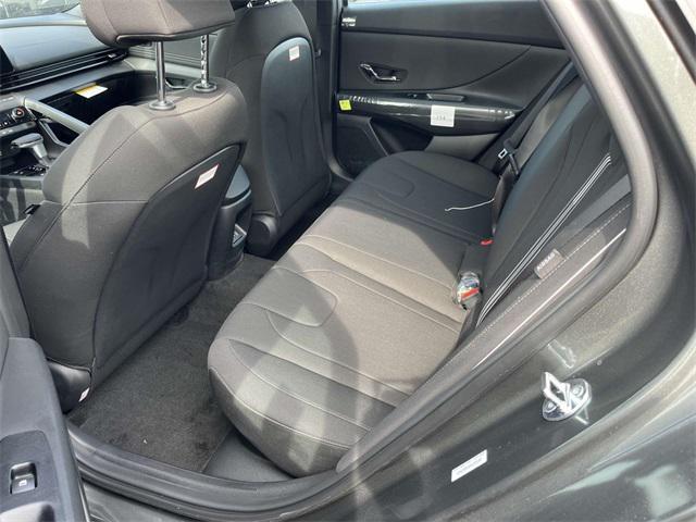 new 2025 Hyundai Elantra car, priced at $27,333