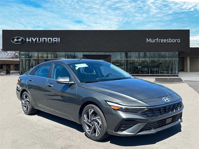 new 2024 Hyundai Elantra car, priced at $29,762