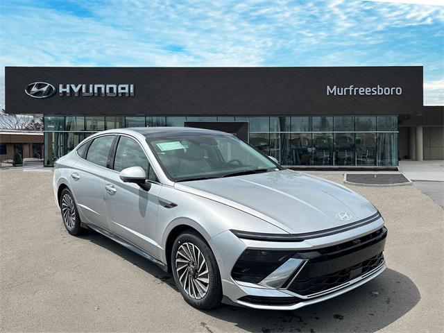 new 2024 Hyundai Sonata Hybrid car, priced at $36,996