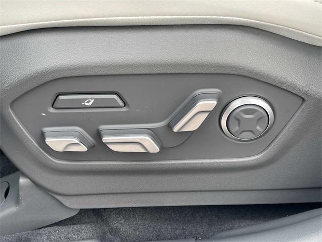 new 2026 Hyundai SANTA FE HEV car, priced at $47,245