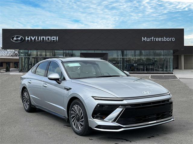 new 2024 Hyundai Sonata Hybrid car, priced at $30,734