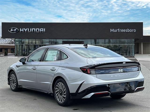 new 2024 Hyundai Sonata Hybrid car, priced at $30,734