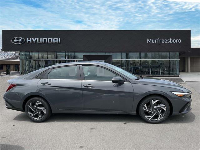 new 2024 Hyundai Elantra car, priced at $24,299