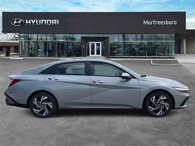 new 2025 Hyundai Elantra car, priced at $28,698