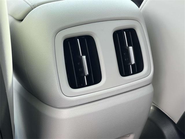 new 2025 Hyundai TUCSON Hybrid car, priced at $34,789