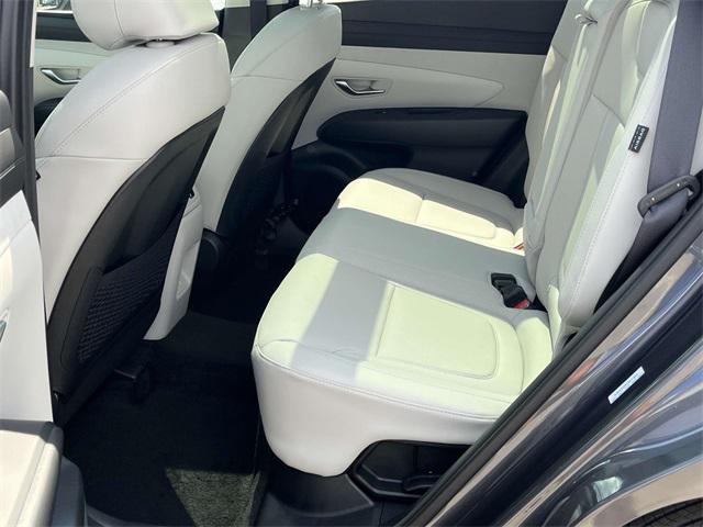 new 2025 Hyundai TUCSON Hybrid car, priced at $34,789