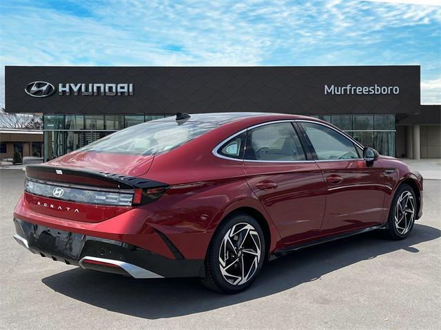 new 2024 Hyundai Sonata car, priced at $29,016