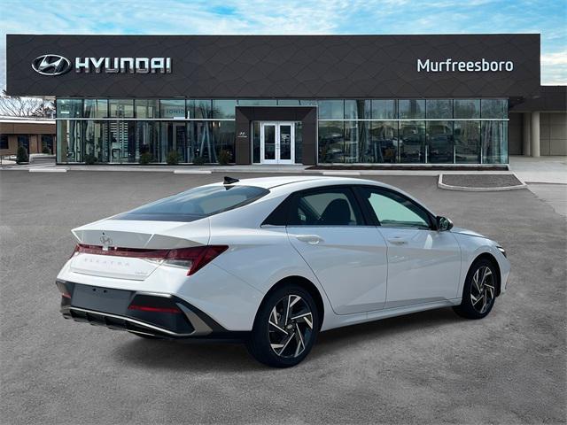new 2025 Hyundai Elantra car, priced at $27,655