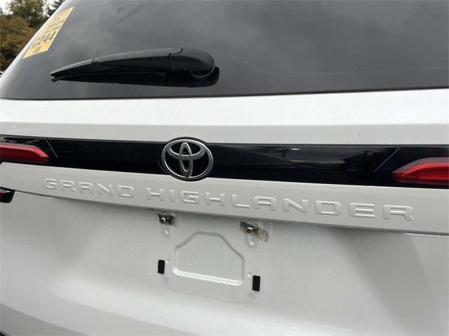 used 2024 Toyota Grand Highlander car, priced at $42,404