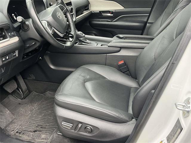 used 2024 Toyota Grand Highlander car, priced at $42,404