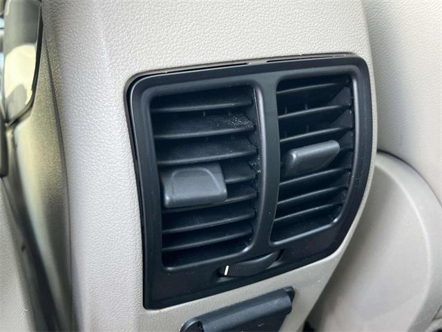 used 2013 Ford Escape car, priced at $7,155