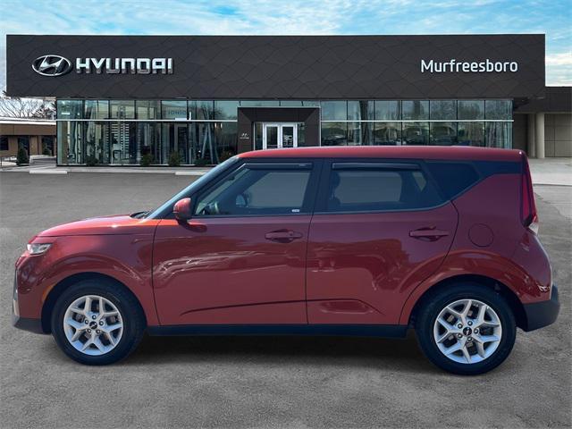 used 2022 Kia Soul car, priced at $13,967